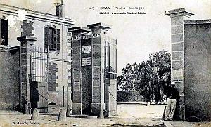 ORAN - AVENUE GENERAL DETRIE - PARC A FOURRAGE - ENTREE